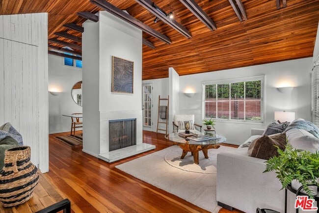 Building Photo - 10546 Selkirk Ln