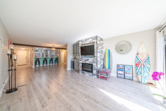 Photo - 700 Esplanade Unit #10