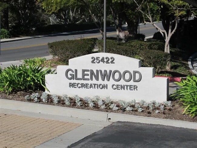 Photo - ALISO VIEJO- SPACIOUS 1 BEDROOM + DEN OR OFFICE CONDO WITH GARAGE
