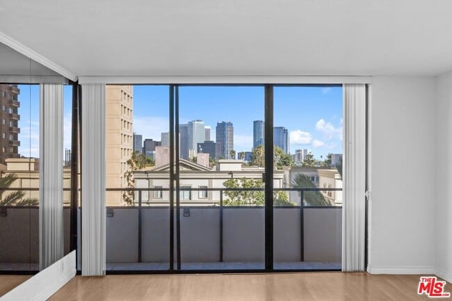 Photo - 10535 Wilshire Blvd Unit 801