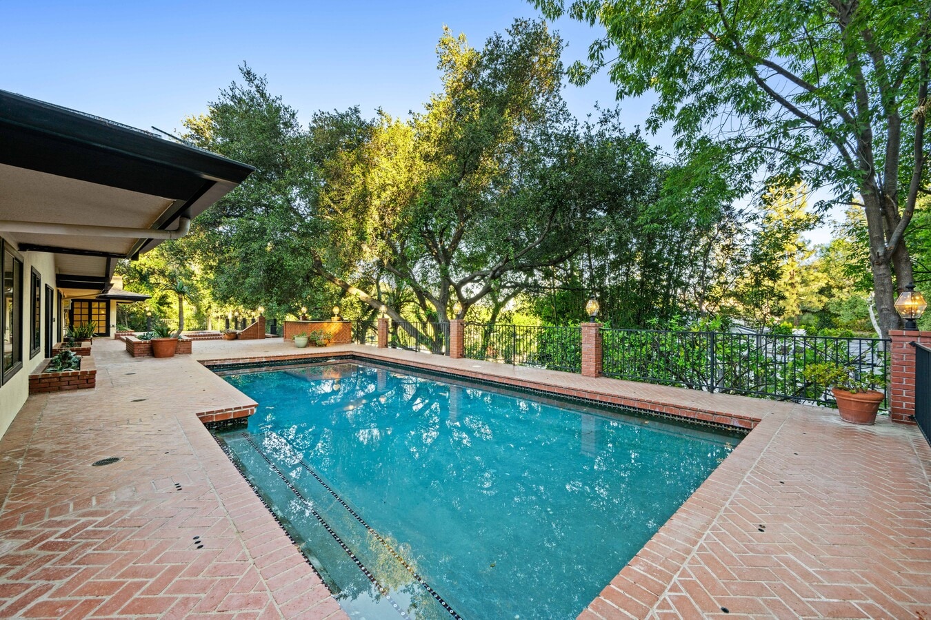 Photo - 17449 Sumiya Dr