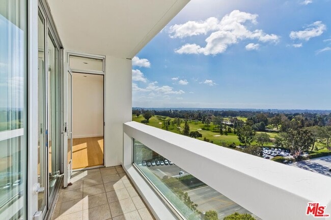 Photo - 2222 Ave of the Stars Unit 1102