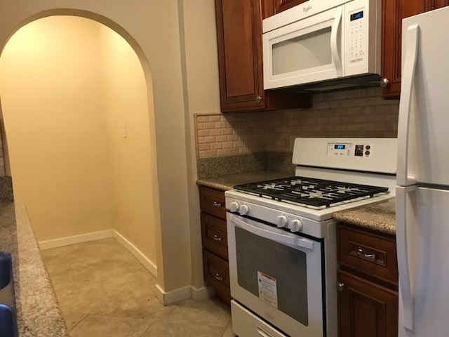 Building Photo - 731 E Broadway