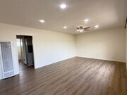 Photo - Spacious remodeled 2 BR apartment - Inglew... Unit 10730 Burin Ave #4