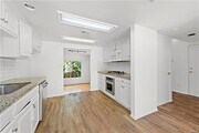 Photo - 1587 Catalina St