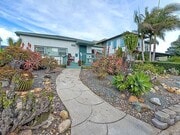 Photo - 3470 Trumbull St