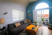 Photo - 512 Dahlia Ave