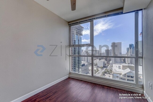 Photo - 300 W Beech St