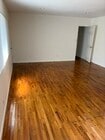 Photo - 811 Broadway St