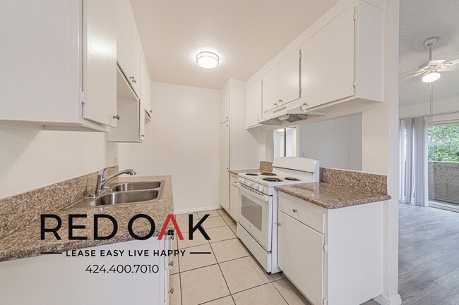 Photo - 13043 Vanowen St Unit 3