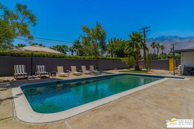 Photo - 1405 E Tachevah Dr