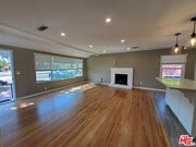Photo - 11286 Hayter Ave