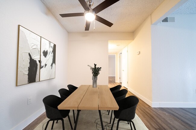 Photo - 221 Weston Cir Unit 25