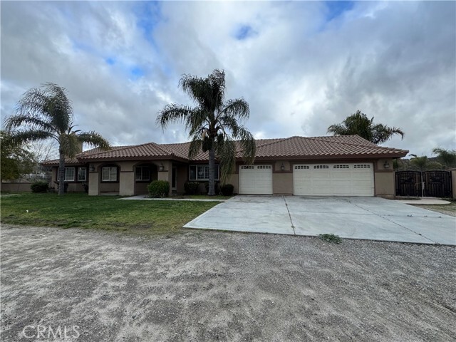 Photo - 21745 Juniper Flats Rd House