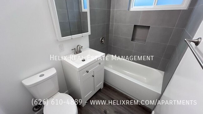 Photo - 1138 E Elk Ave Unit 3