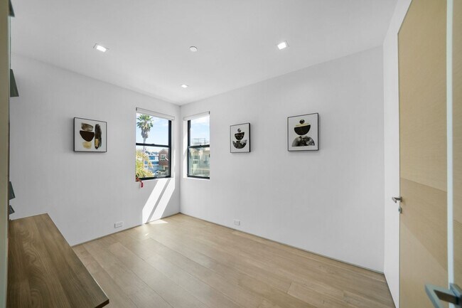 Photo - 1500 Ocean Dr