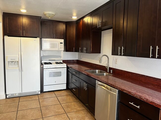 Photo - 82567 Avenue 48