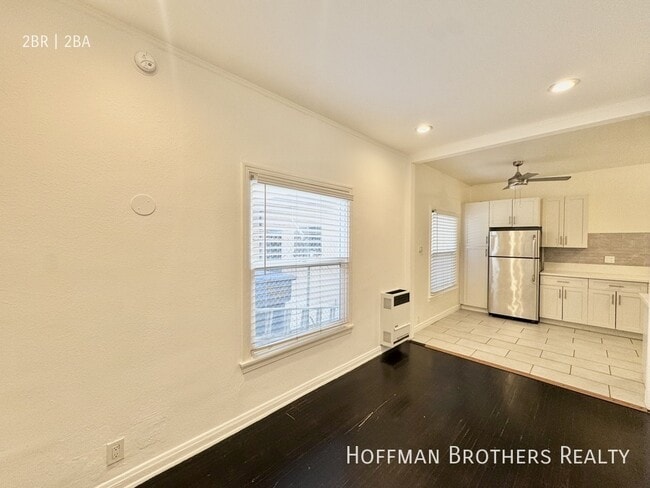 Photo - 960 S Ardmore Ave Unit 2