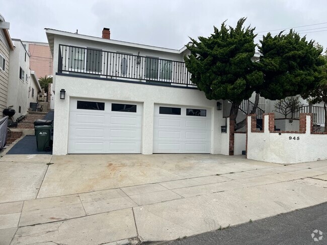 Building Photo - 945 Montgomery Dr Rental