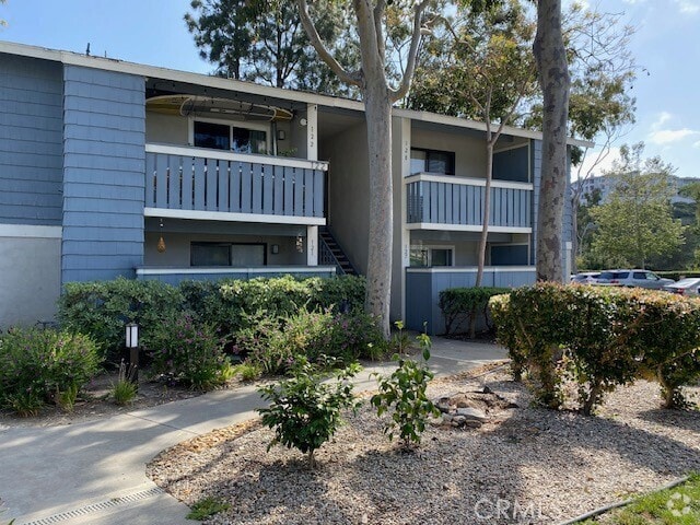Building Photo - 25611 Quail Run Unit 128 Rental