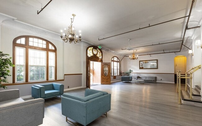 Photo - La Chalfonte Apartments...Newly Renovated and Stylish..Great Location!