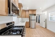 Photo - 1219 N Hoover St