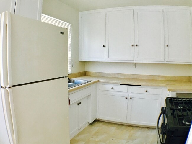 Photo - Minutes drive to the beach Hardwood flooring all throughout Large Deck with a Yard