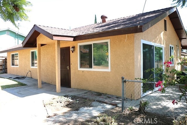 Photo - 820 W Harriet St