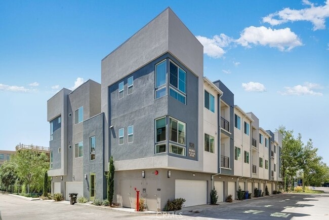 Building Photo - TYang