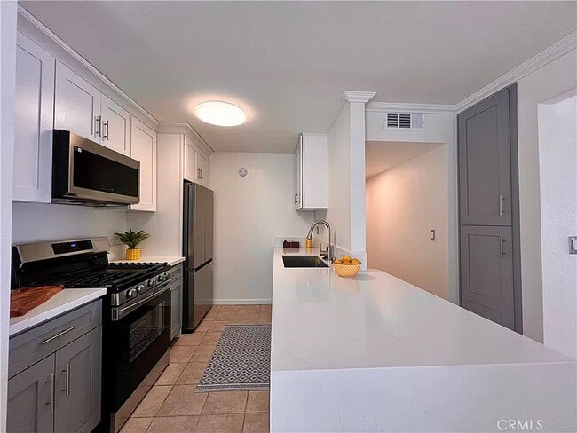 Photo - 18620 Hatteras St Condo Unit 285