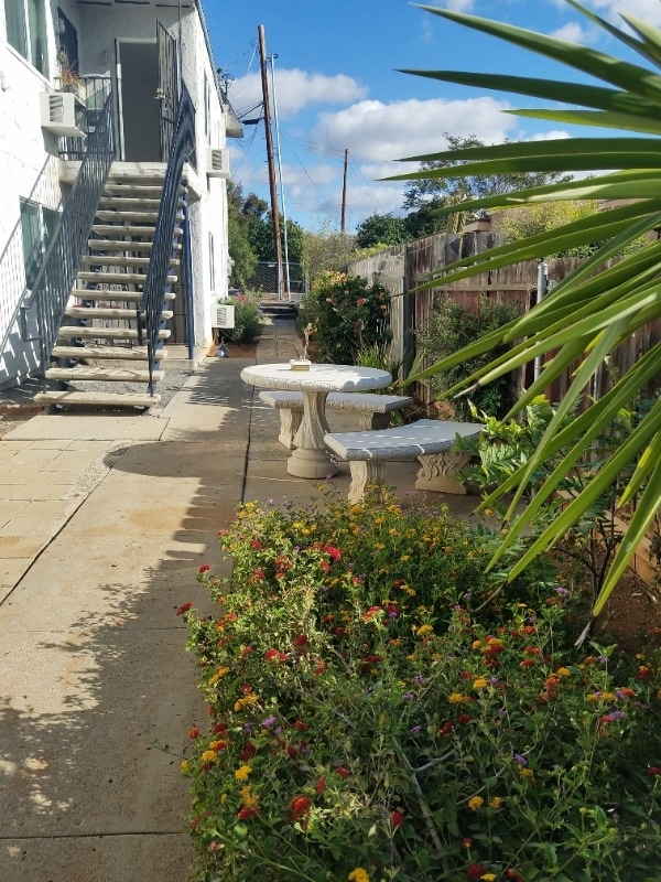 Photo - 12608 Julian Ave Unit C
