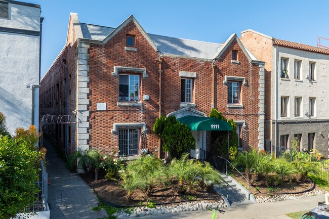 Building Photo - Norton Apartments