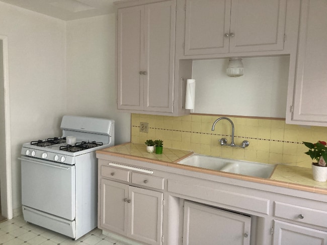 Photo - 4423-4429 Hamilton St Unit 4423