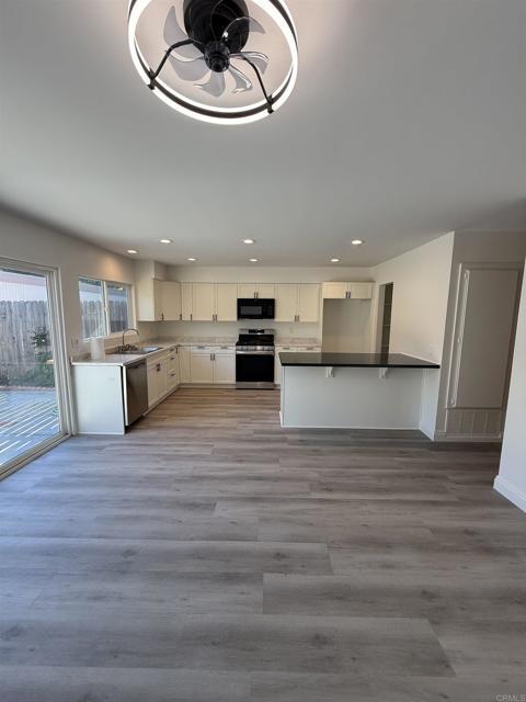 Photo - 2746 Via Tulipan