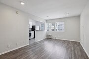 Photo - 1253 Havenhurst Dr