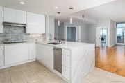 Photo - 253 Tenth Ave Condo Unit 1204