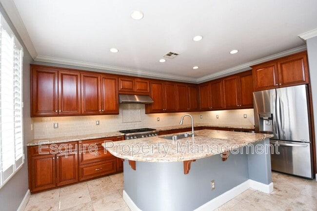 Photo - 1763 Alta Vista Pl