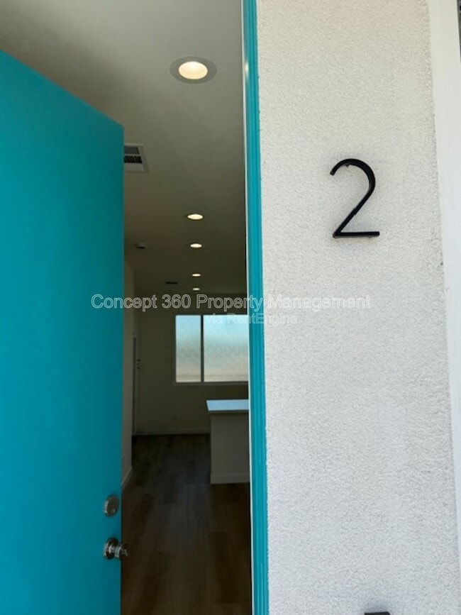 Photo - 6170 Briercrest Ave