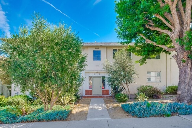 Building Photo - 4078 S Muirfield Rd Unit 4078-C