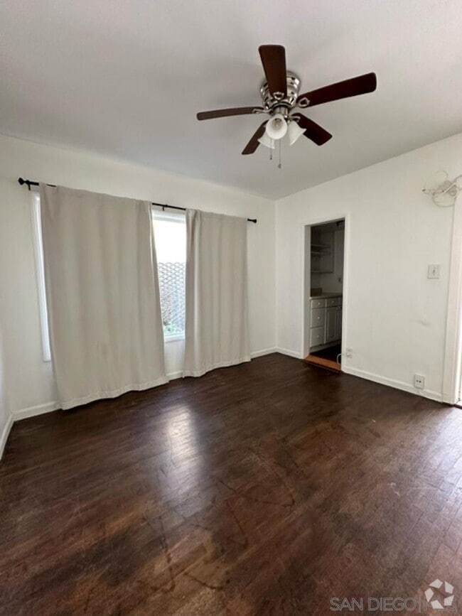 Building Photo - 1823 Westminster Dr Unit C Rental