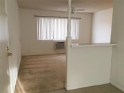 Photo - Great Upstairs 2BD/1BA Condo, Community Po...