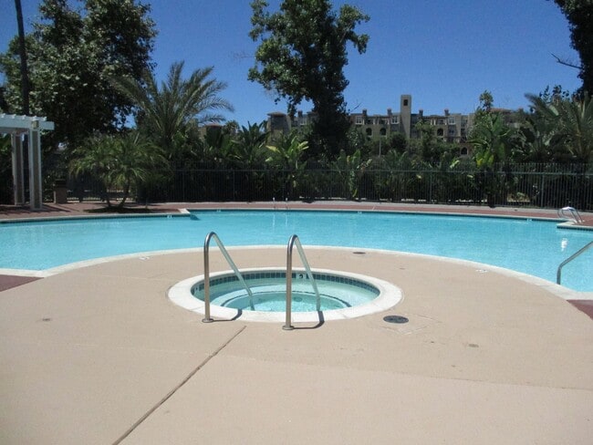 Photo - Desirable River Colony 2 Bedroom 2 Bath 3rd Floor Condo Unit 307