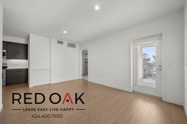 Photo - 11405 Chandler Blvd Unit 716