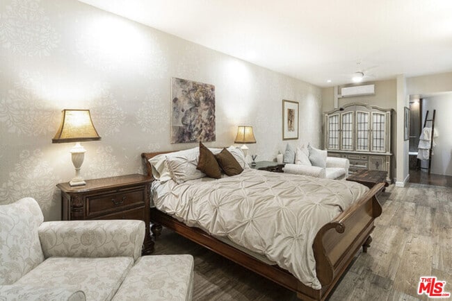 Photo - 1650 Veteran Ave Unit 303