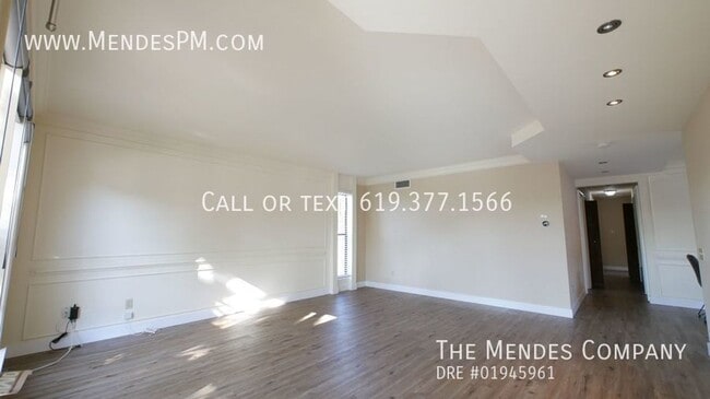 Photo - 5024 54th St