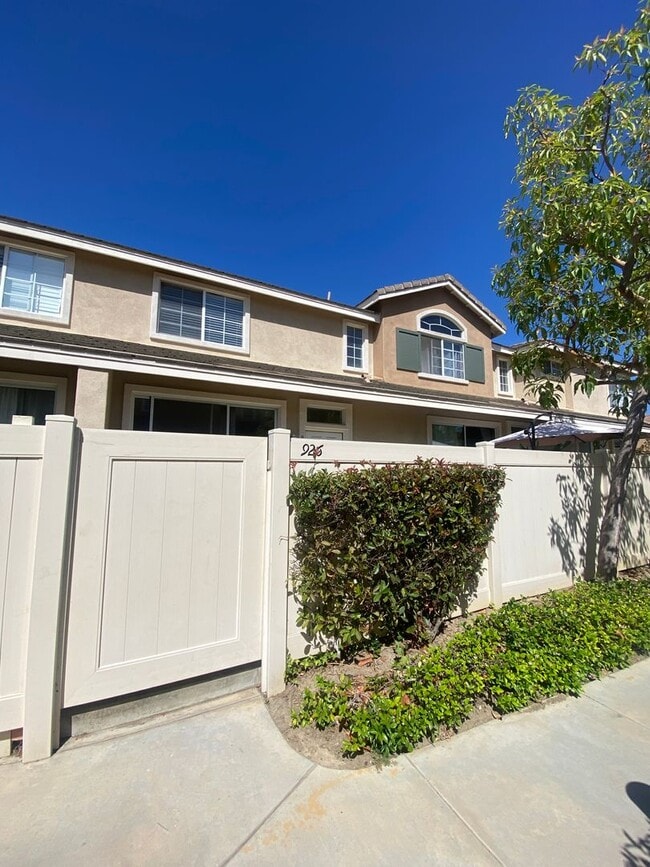 Photo - Anaheim HIlls 3 Bedroom