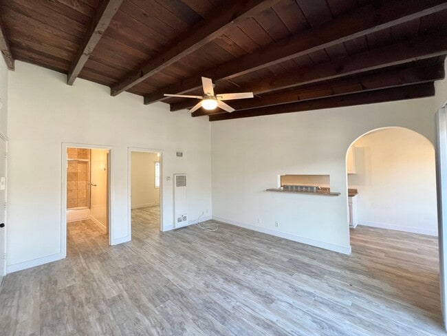 Photo - 3608 Keystone Av Unit 12 14