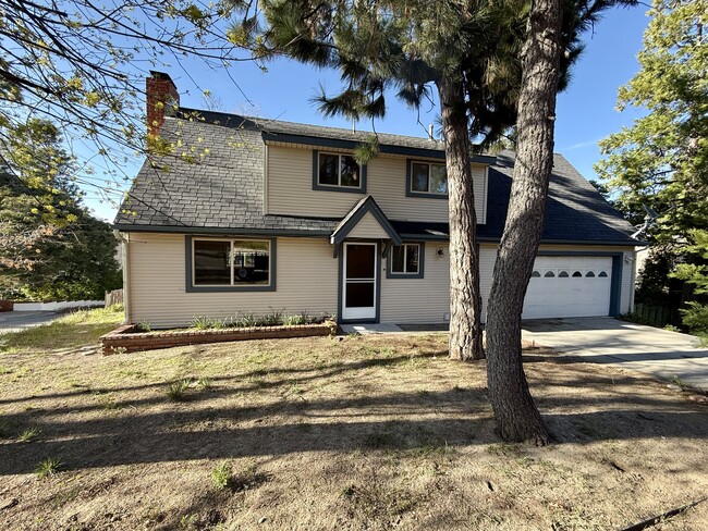 Photo - 28762 Cedar Dr House