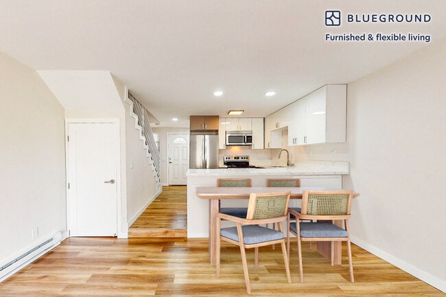 Photo - 2106 Manhattan Beach Blvd Unit FL0-ID10198A