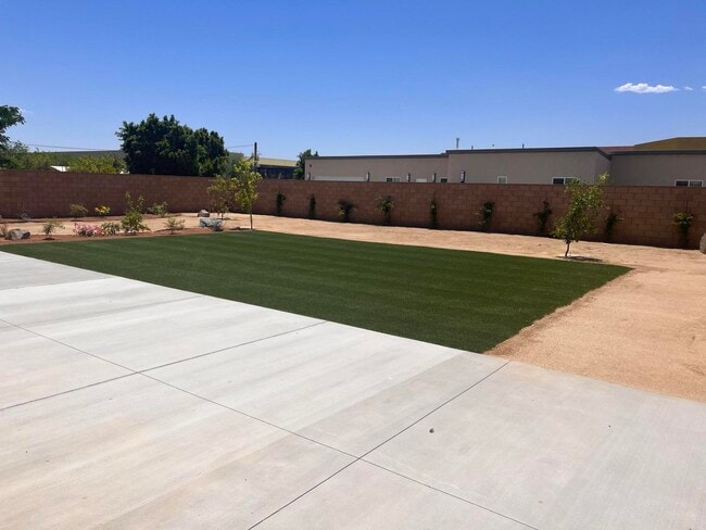 Photo - 67105 Mission Dr